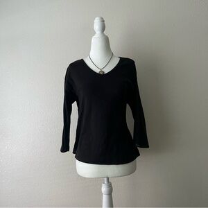 Columbia Women's Black Long Sleeve V-Neck Top